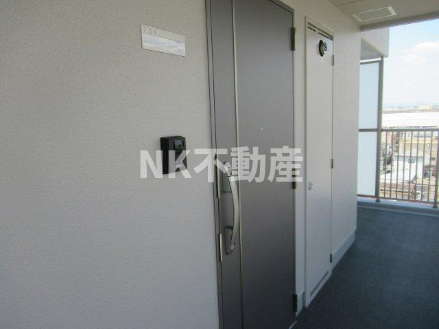 【玄関】 | パニール・永和（河内永和賃貸） | 明るい玄関です