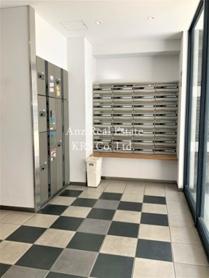 【その他共用部分】 | 南堀江アパートメントグランデ | 大切な荷物の受け取りに便利な宅配ボックス設置！