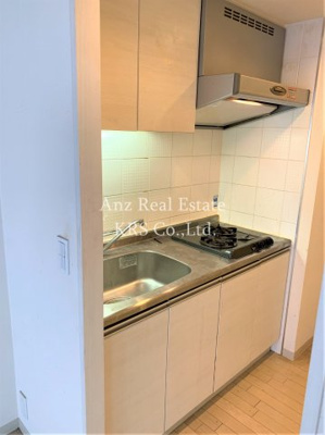 【キッチン】 | 南堀江アパートメントグランデ | キッチンは収納も豊富でお料理好きの方に喜ばれています！