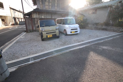 【駐車場】 | ハイツ中西