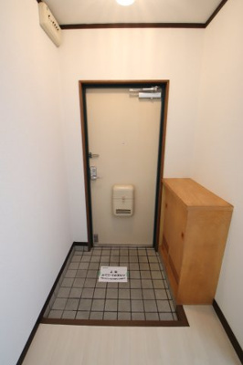 【玄関】 | ハイツ中西