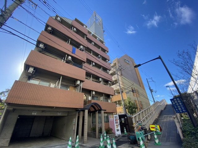 VIVANT青木