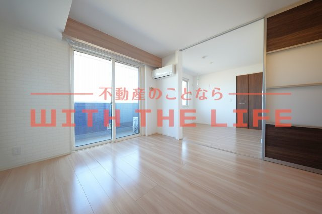 ダンケプロスト【キャッシュバック対象物件】の居間・リビング|ゆったり過ごせるリビングです