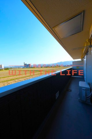 ダンケプロスト【キャッシュバック対象物件】のバルコニー|バルコニー付きです