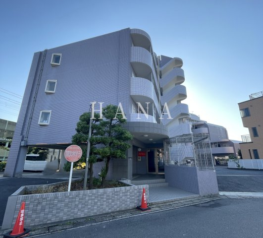 ブルームライフ市川の外観