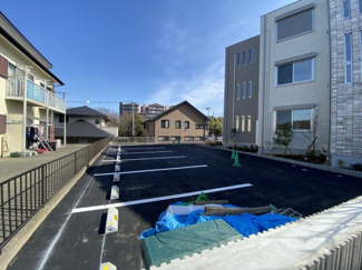 【駐車場】
