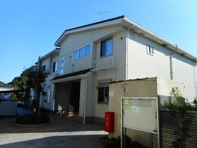 ブリリアントガーデンアゼリアＣ