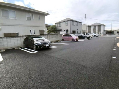 【駐車場】 | ケイ・ダビッドソン | ケイ・ダビッドソン 