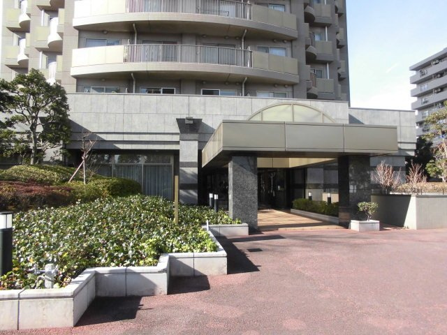 ザ・ガーデンタワーズサンセットタワーのエントランス