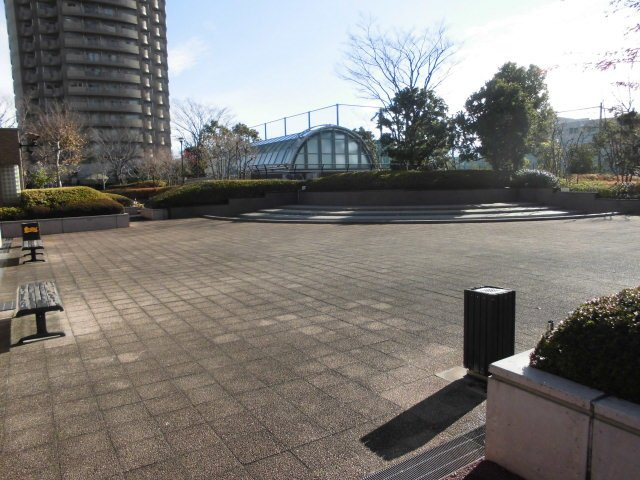 ザ・ガーデンタワーズサンセットタワーの周辺