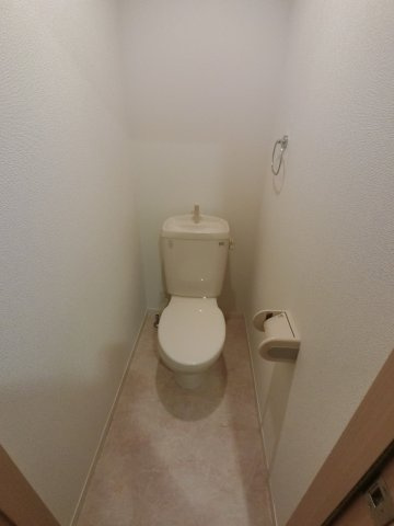 ブリーズ東海神Ｄのトイレ