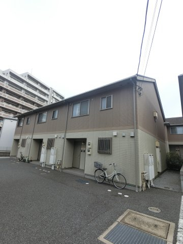 ブリーズ東海神Ｄ