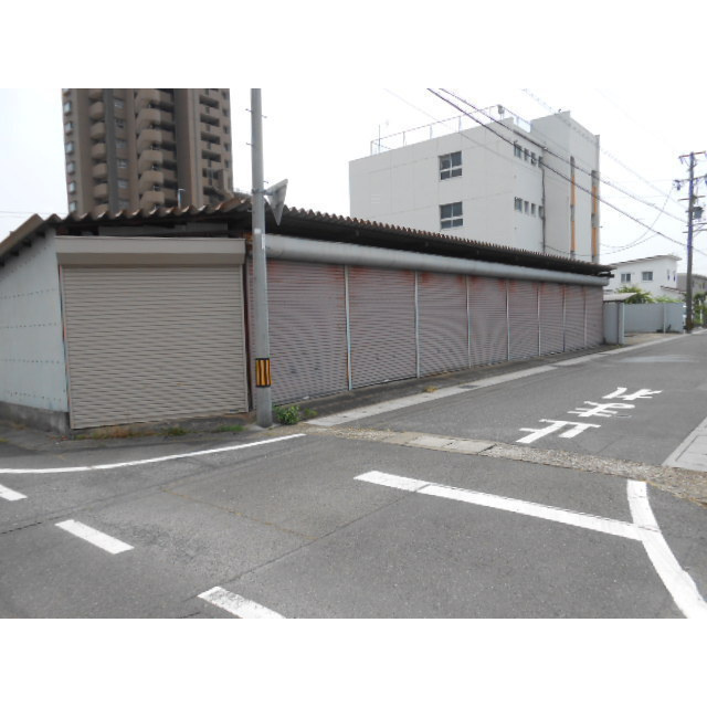 岐阜市早田本町１丁目の駐車場の駐車場