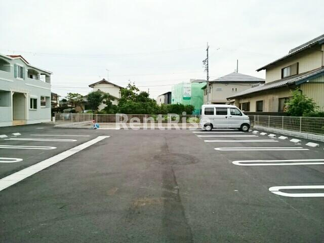 アイアゲートの駐車場|駐車場