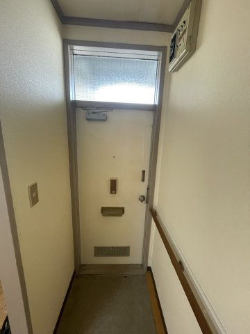 シティハイム名古屋の玄関