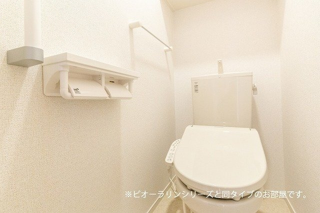 アドラブールのトイレ|コンパクトで使いやすいトイレです