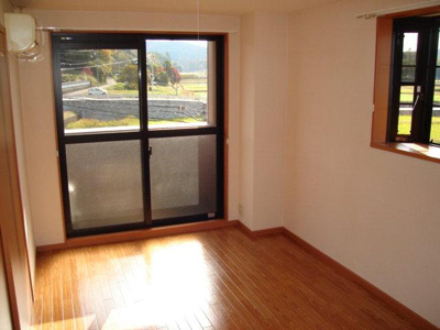 【居間・リビング】 | グラン・アムール弐番館 | リビング