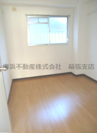 【洋室】 | ソレイユ幕張 | 使い勝手のいい洋室です
