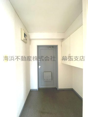 【玄関】 | ソレイユ幕張 | 落ち着いた玄関です