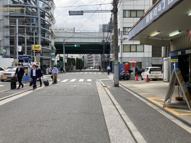 大阪市中央区本町４丁目の店舗事務所の周辺