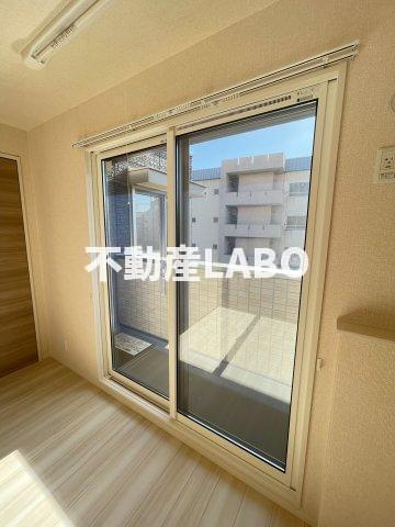 木蓮のバルコニー