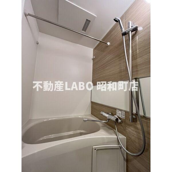 DOUBLE NINE RESIDENCE TENNOJIMINAMIの浴室