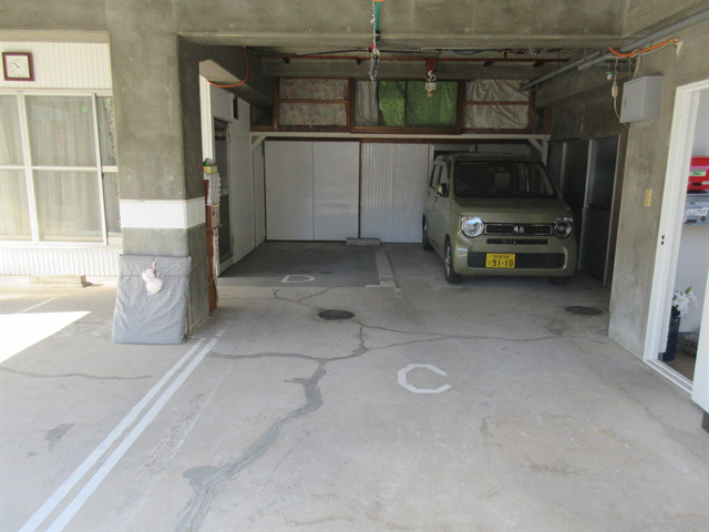 川村ビルの駐車場|川村ビル