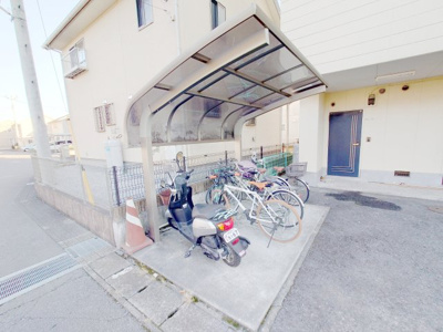 【駐車場】 | 三向ハイツ若草