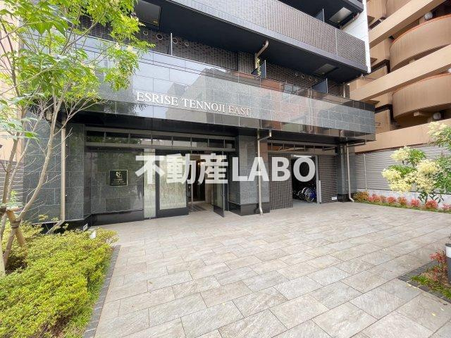 エスライズ天王寺EASTのエントランス