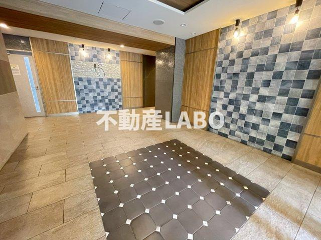 エスライズ天王寺EASTのロビー