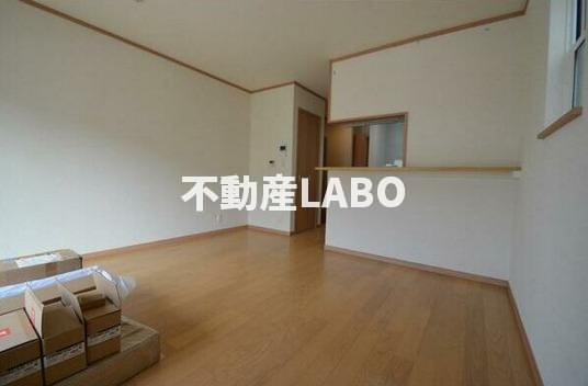 SUN-JI HOUSEの居間・リビング