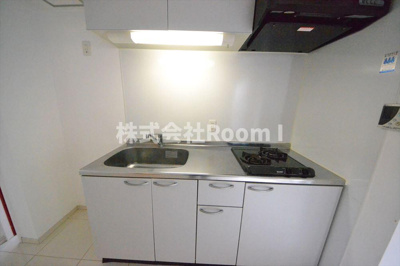 【キッチン】 | ソーレブリアンテ | キッチンです