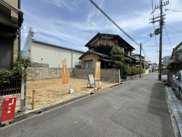 向日市寺戸町東田中瀬　建築条件付土地　2階建プランの周辺|【当社売主につき仲介手数料無料】前道約3.97ｍです。