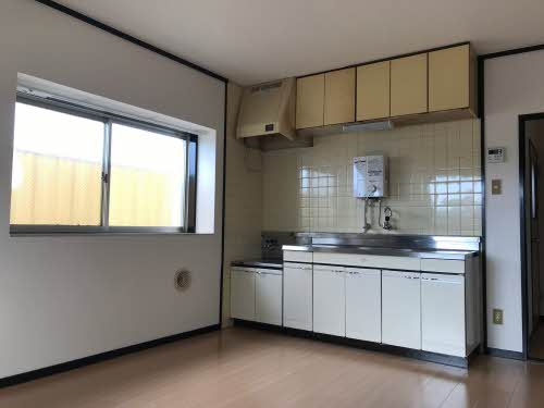 メゾン江波東のキッチン|お料理しやすいキッチンです