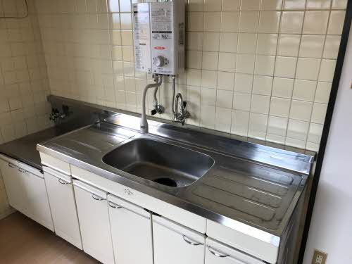 メゾン江波東のキッチン|お料理しやすいキッチンです