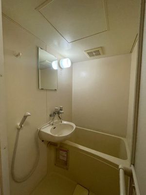 【浴室】 | メゾンフラットこてはし | ※別室のため、間取り参考