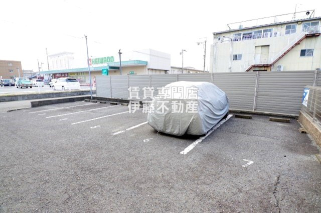 エクセル寿の駐車場|敷地内空き有り／6,600円（税込） ※空き状況都度要確認