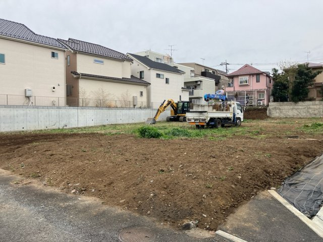 練馬区貫井5丁目売地の前面道路含む現地写真