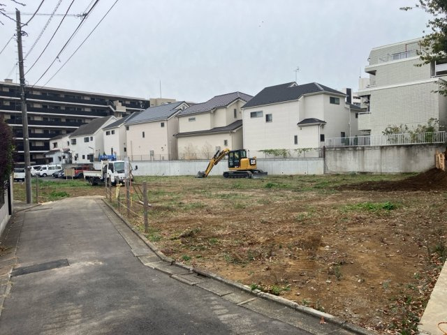 練馬区貫井5丁目売地の前面道路含む現地写真