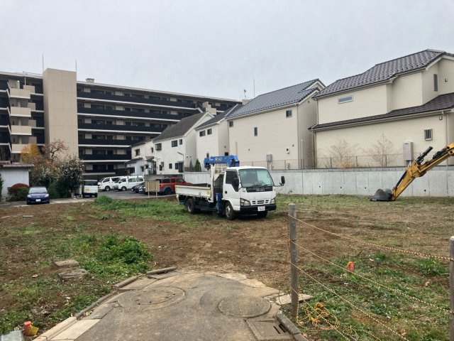 練馬区貫井5丁目売地の前面道路含む現地写真