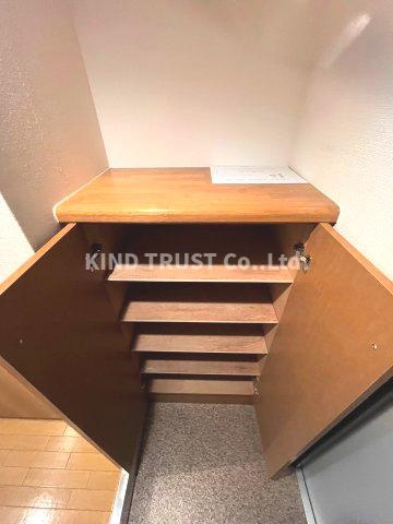 エスリード梅田東の収納|シューズボックスです