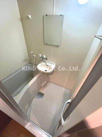 エスリード梅田東の浴室|室内洗濯パン