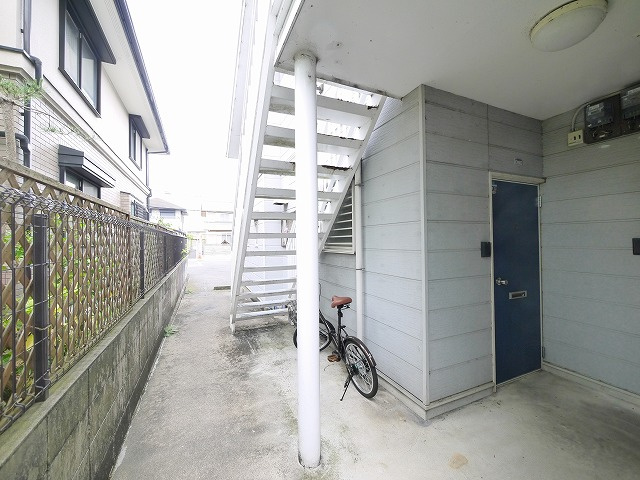 平城山partⅥのエントランス
