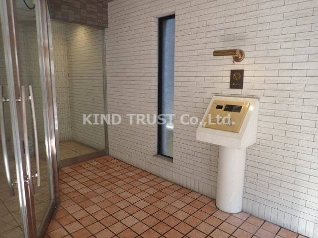 アスティナ天神橋のエントランス|エントランスです