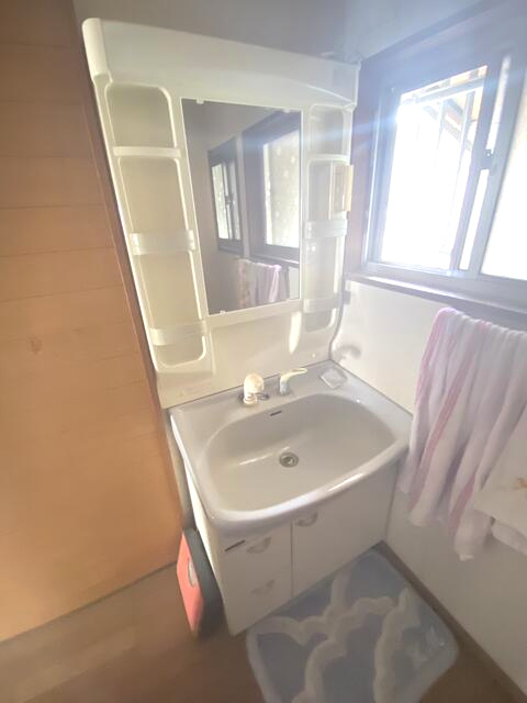 【独立洗面台】