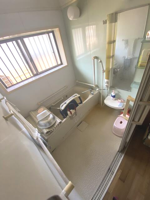 【浴室】