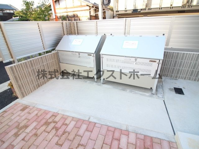 ラシーネ洛楽のその他共用部分|敷地内ゴミ置場