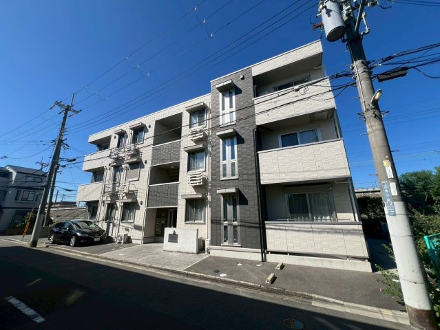 Mauve上中条の外観