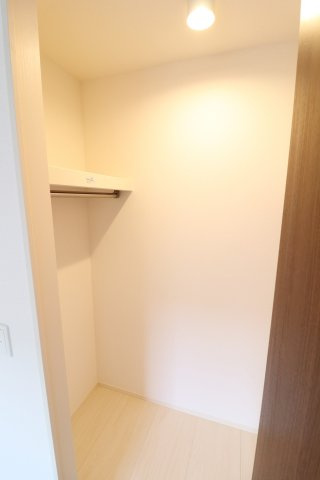 Mauve上中条の収納