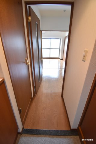 プルミエール江坂　仲介手数料無料の内装